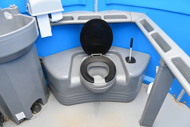 Best Best portable toilet rental  in Holualoa, HI